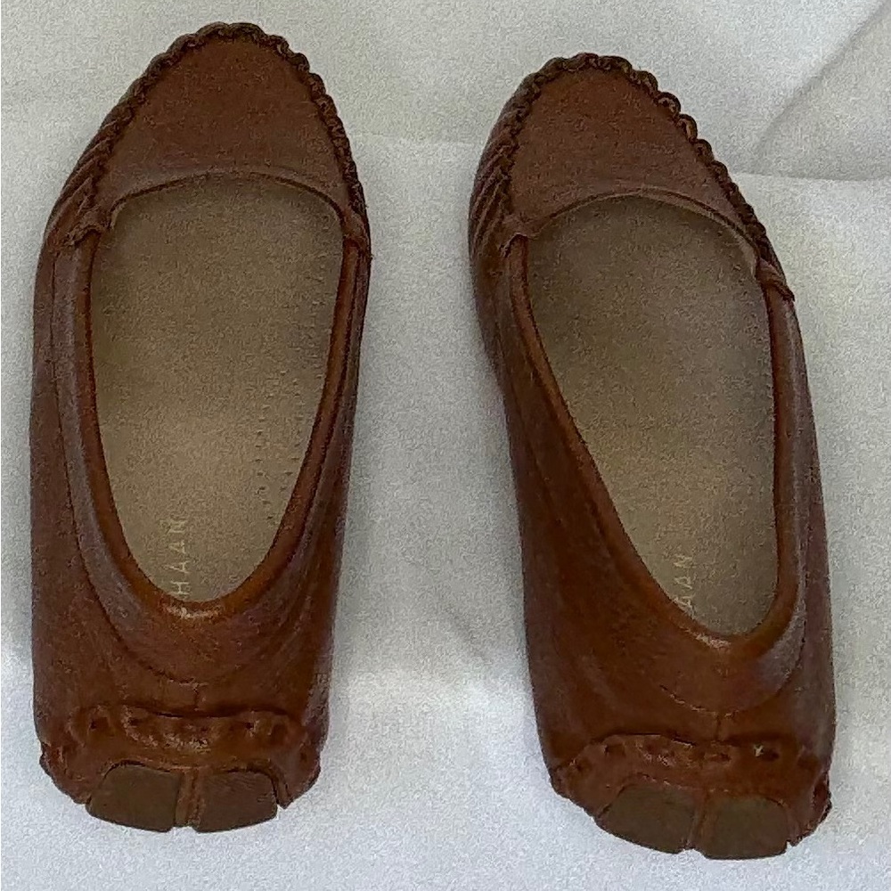 EUC-Cole Haan Tan Leather Driving loafers-womens